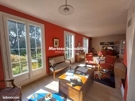 maison 8 pièces 181 m²
