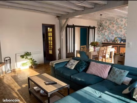 maison 8 pièces 147m2