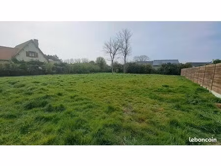 terrain 1 085 m² octeville sur mer