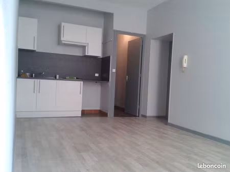 t1/studio 25.81m²/macon centre