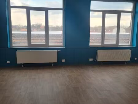 location bureau 47m2 site cavrois mahieu