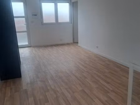 bureau neuf à louer