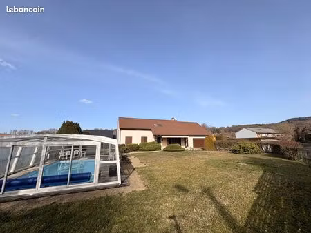 maison 5 pièces 110 m²