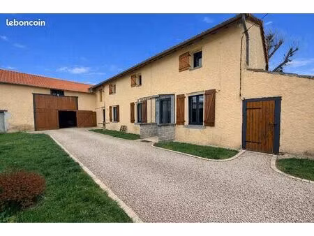 maison 5 pièces 134 m²