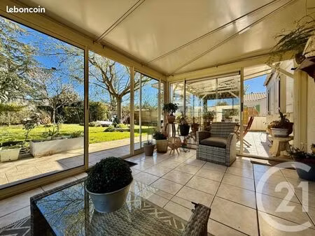 maison 5 pièces 104 m²