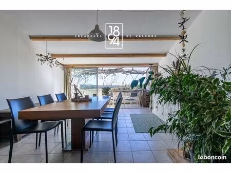 maison de ville 7 pièces 135 m²