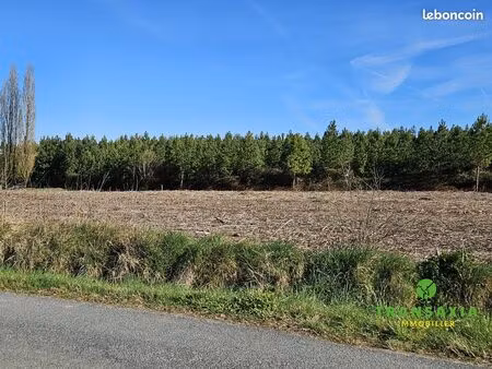 terrain 2492 m² gans