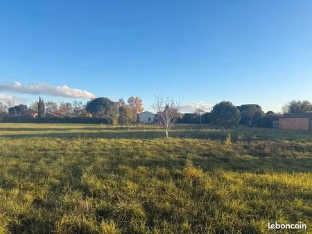 terrain 454 m² ondes