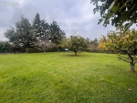 terrain 900 m² valencin