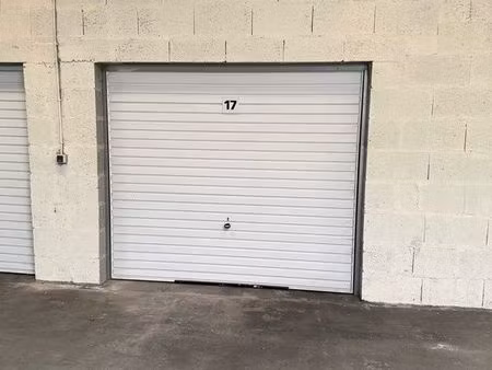 location box garage