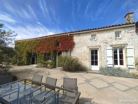 vends maison  longère de 186 m2 sur 3 800m2 de terrain - dpe classé b