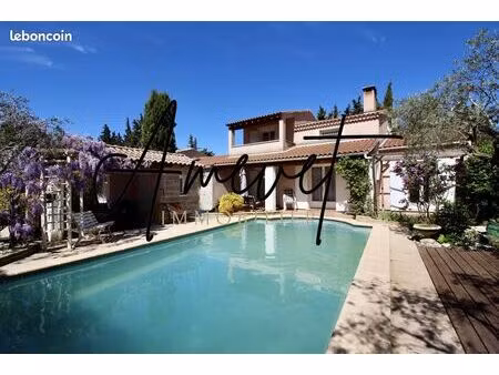 maison 7 pièces 140 m²