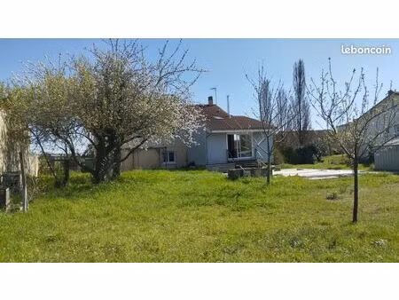 ? maison familiale  direct propriétaire 140 m² avec grand jardin + piscine chauffée