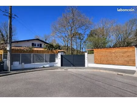 maison rare sur la côte basque : 223 m² face à la forêt avec appartement indépendant