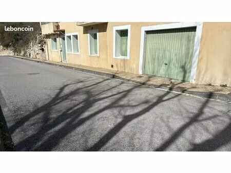 t3 lumineux en rez-de-chaussée