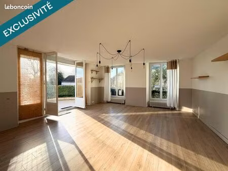 appartement 3 pièces 77 m²