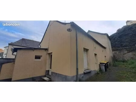 immeuble 90 m² sable-sur-sarthe