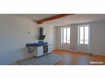 t3 65 m² mirambeau centre