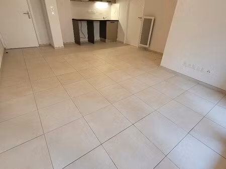 appartement 2 pièces 40 75m2