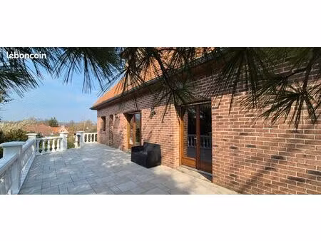 maison 6 pièces 193 m²