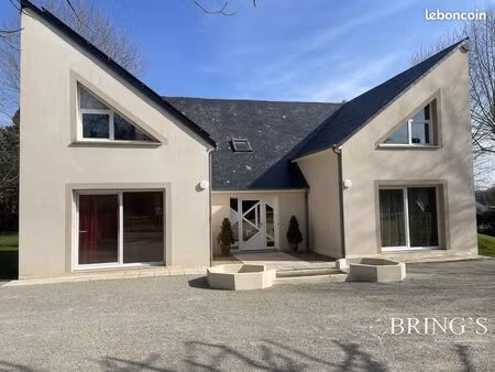 maison 5 pièces 151 m²