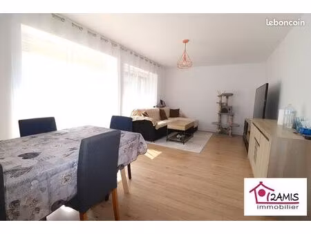 maison 6 pièces 147 m²