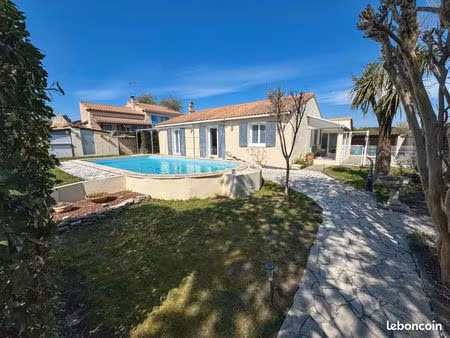 maison - 90 m2 - piscine - secteur calme