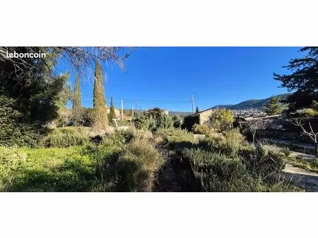 terrain 575 m² ceyreste