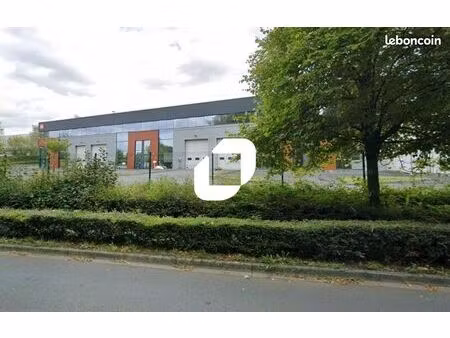 local d'activité 399 m²