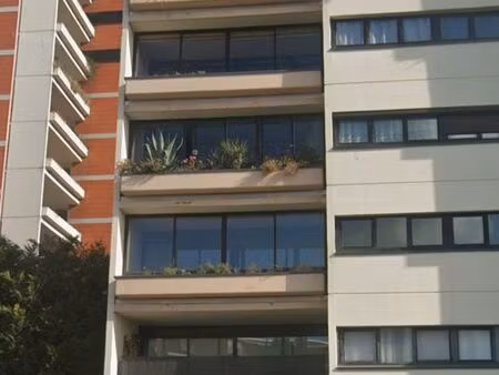 local de soins paramédical à louer