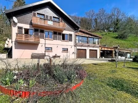 maison 6 pièces 150 m²