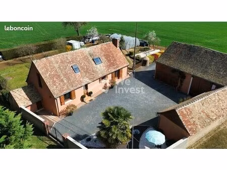 propriété 5 pièces 106 m²