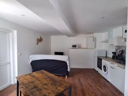 t2 lumineux en centre ville