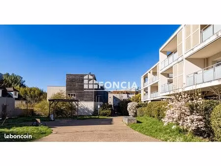 ? exclusivité foncia – appartement 3 pièces avec terrasse – éco-quartier recherché