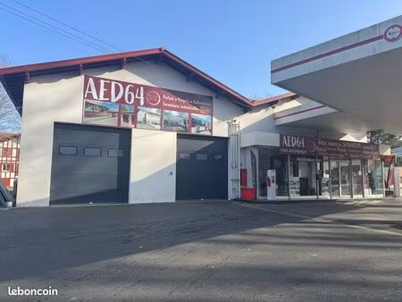 local commercial à louer