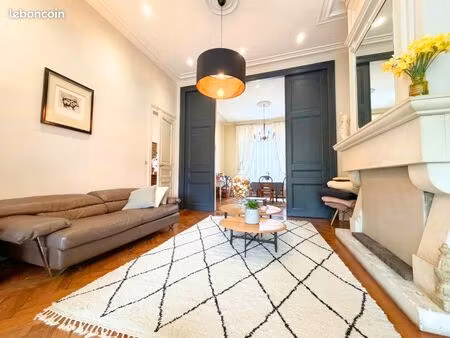 maison 6 pièces 168 m²