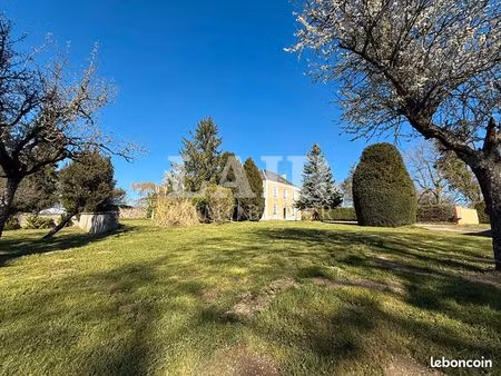 maison 5 pièces 130 m²