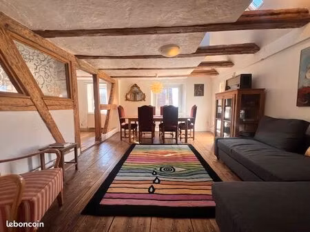 maison 7 pièces 216 m²