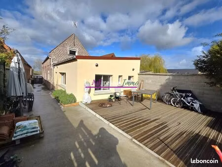 longère 6 pièces 133 m²