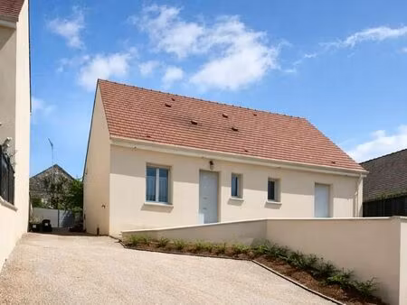 maison 4 pièces 77 m²