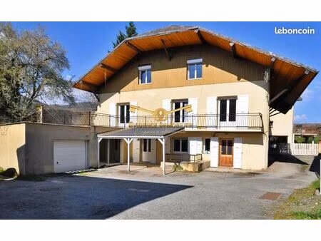 maison 7 pièces 161 m²