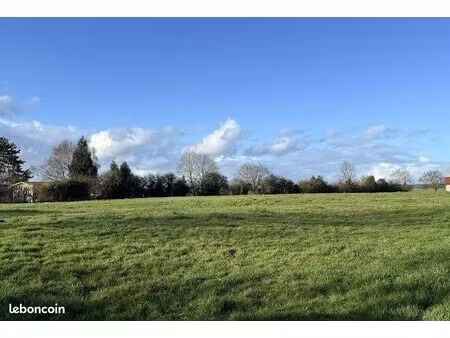 terrain 1 514 m² buchy