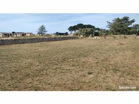 terrain 422 m2 à proximité de la plage