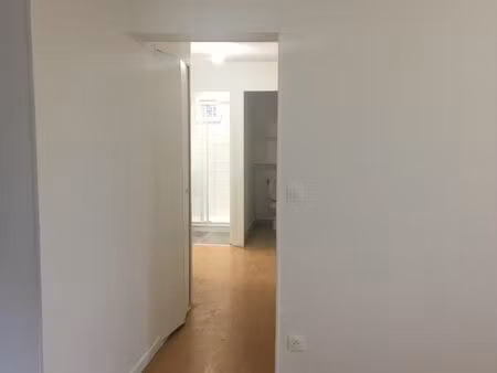 superbe t3 rénové – lumineux & sans parties communes – à 2 km de rouen