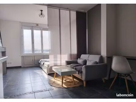 entièrement meublé