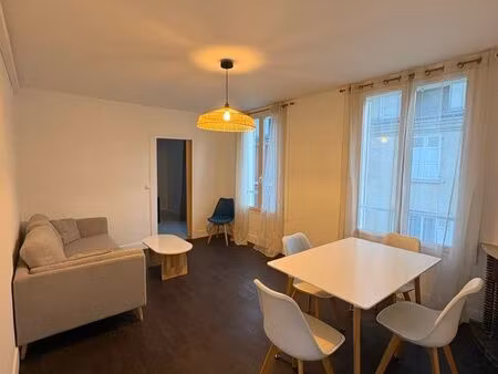 t2 meublé 55m2 refait à neuf - 3min de la gare à pied