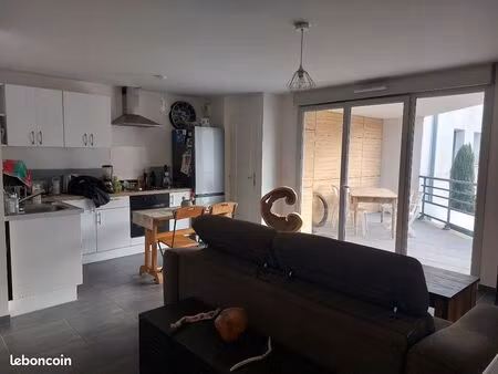 t2 de 48m2 au cœur du village de leysse