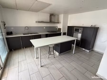 maison 5 pièces 130 m²