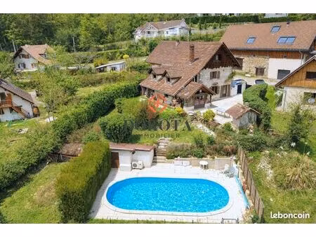 maison 6 pièces 134 m²