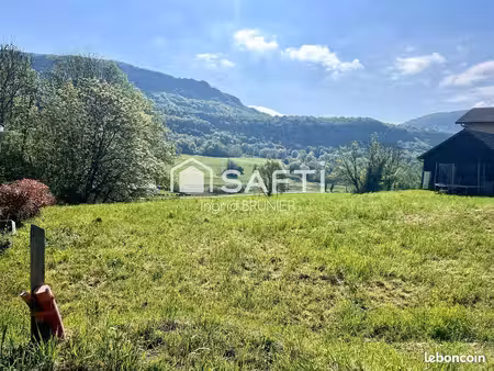 terrain 1030 m² saint-pierre-de-curtille